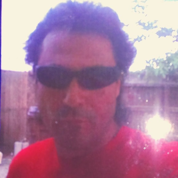 Meet your Posher, David - Picture 1 of 1